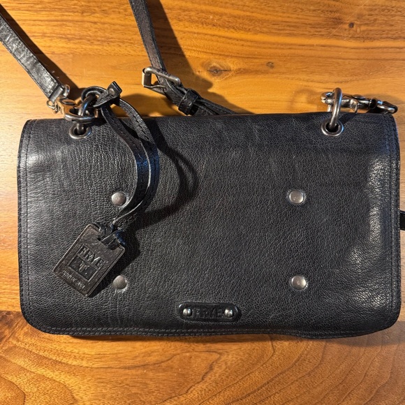 Frye distressed black Leather Shoulder Bag - Picture 3 of 6